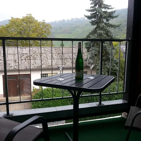 In With Balcony Apartment *