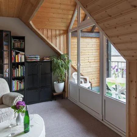 In With Balcony Apartment *