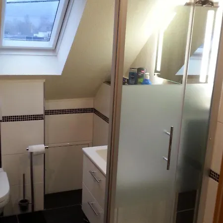 In With Balcony Apartment *